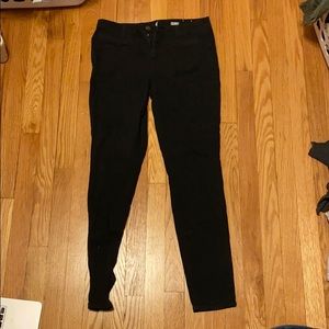 skinny black jegging